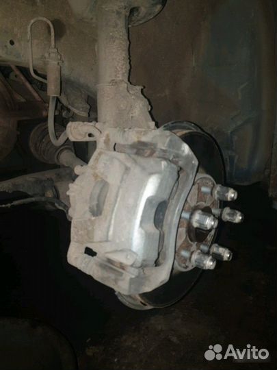 Суппорт передний Chevrolet Cruze