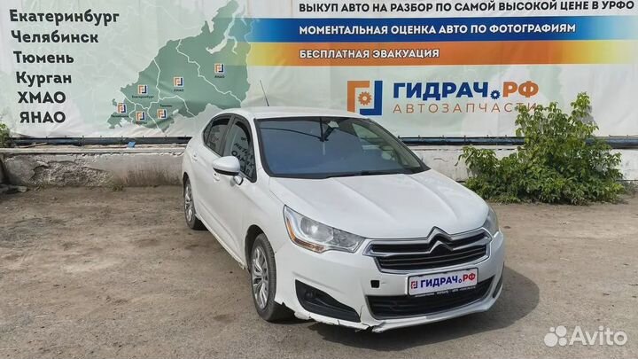 Стекло двери задней левой форточка Citroen C4 II 9