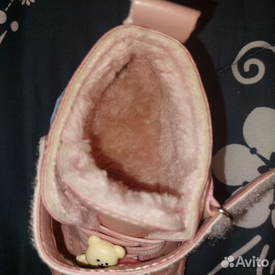 Кроссовки утеплённые для девочки