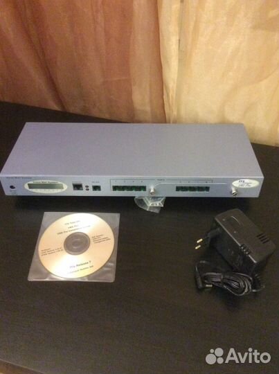 Телефонный автосекретарь с голосовой почтой