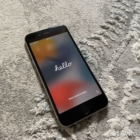 iPhone 6S, 32 ГБ