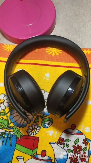 Игровые наушники PlayStation Gold Wireless Headset