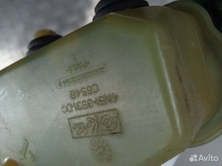 Бачок гидроусилителя Volvo V50 2006