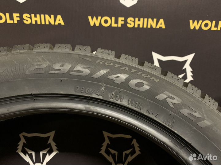 Pirelli Ice Zero SUV 295/40 R21 111H