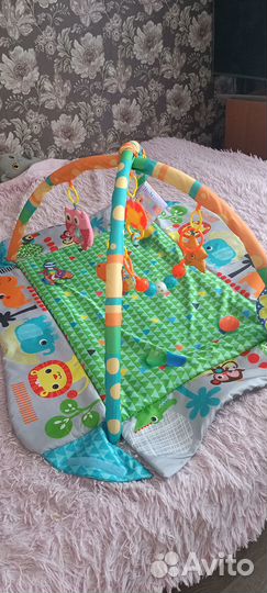 Развивающий коврик