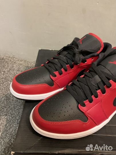 Кроссовки Air Jordan 1 low Reverse Bred