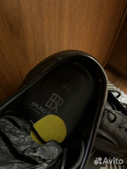 Туфли мужские 42 43 Bruno Renzoni