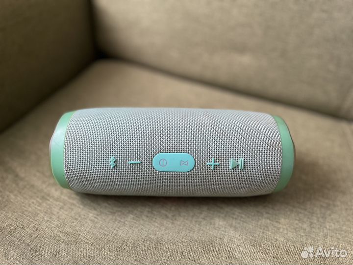 Колонка jbl charge 3