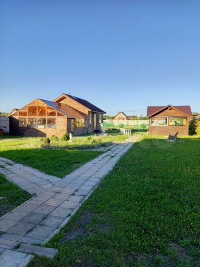 Дом 200 м² на участке 20 сот.