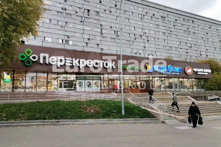 Сдам торговое помещение, 600 м²