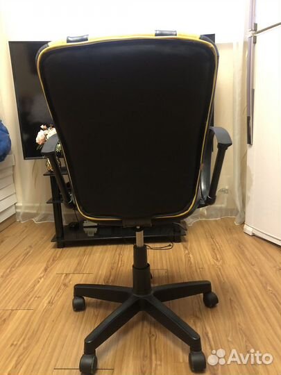 Компьютерное кресло