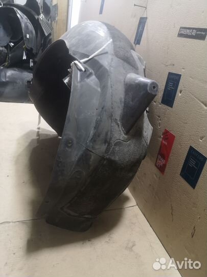 Подкрылок Bmw 5-series E61-NG52 (Заднее Левое)