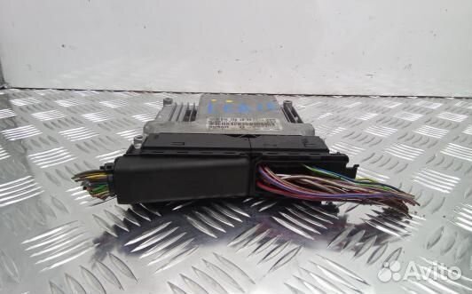 Блок управления двс mercedes benz C-class W203 (LE