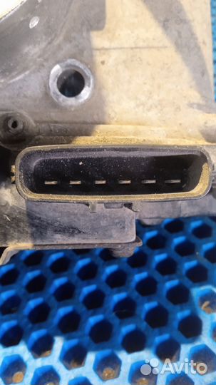 Заслонка дроссельная Mitsubishi Outlander