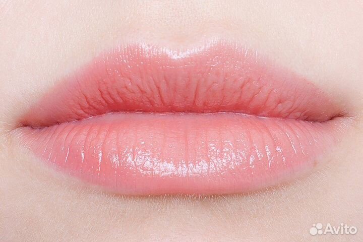 Помада Clinique Pop Glaze Sheer Lip Colour