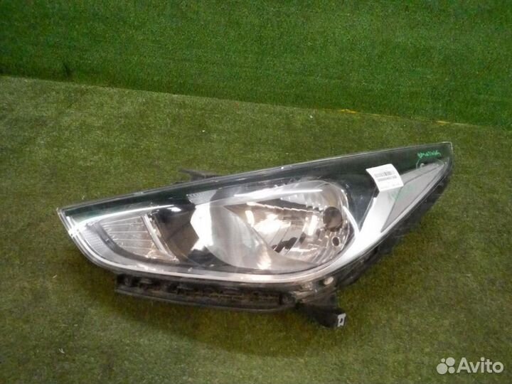 Фара левая Hyundai Solaris