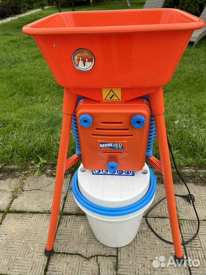 Зернодробилка бу с пылезащитой