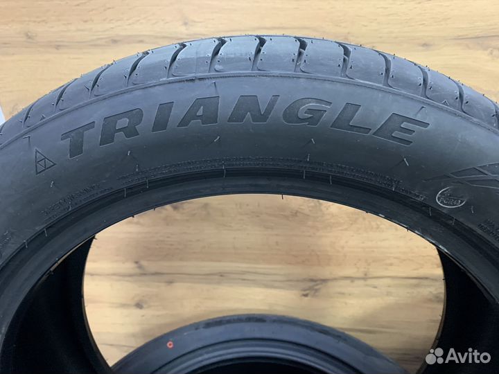 Triangle EffeXSport TH202 225/55 R18 102Y