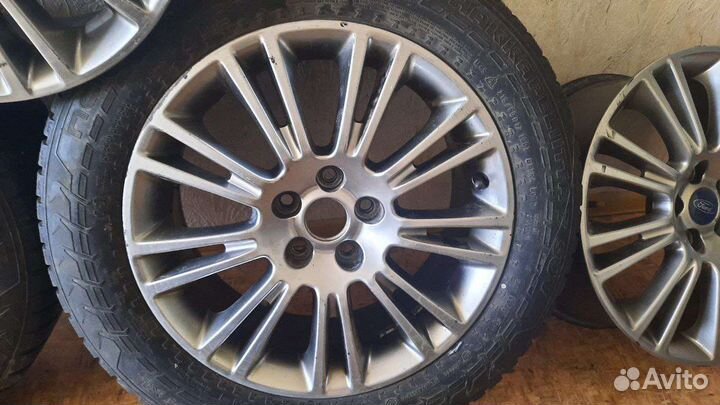 Продам диски Ford и зимние шины
