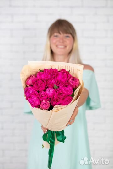 Букет из пионов