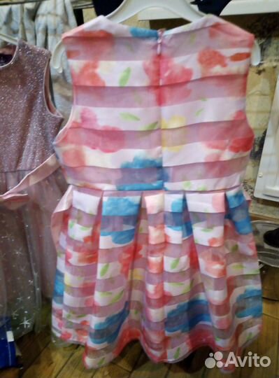 Платье нарядное р.134 в Колпино