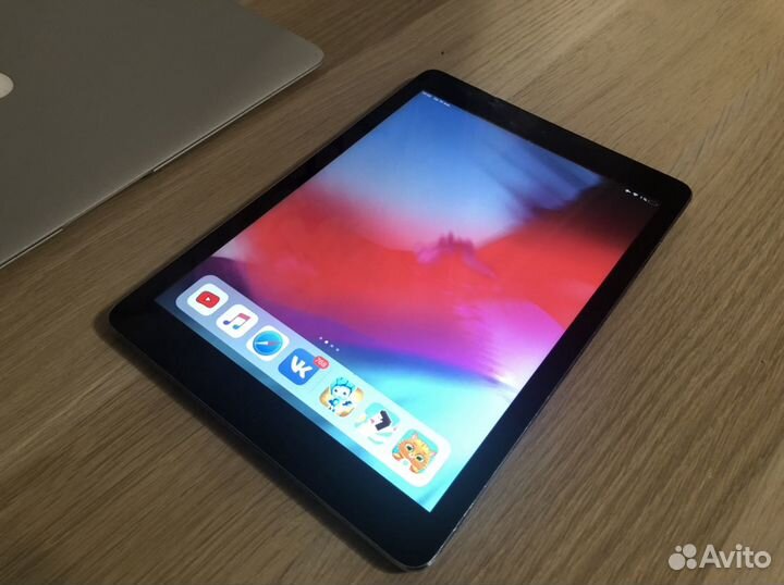 iPad Air 32 GB на запчасти