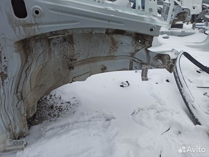 Четверть передняя правая. Шкода рапид до рест