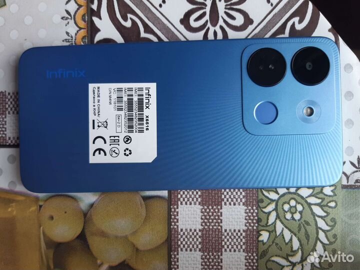 Infinix smart 7 смартфон