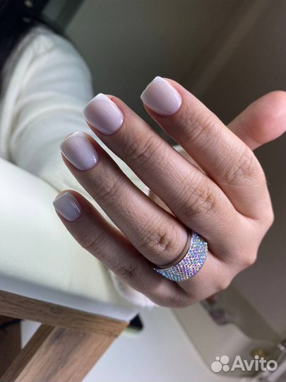 Маникюр с покрытием модель