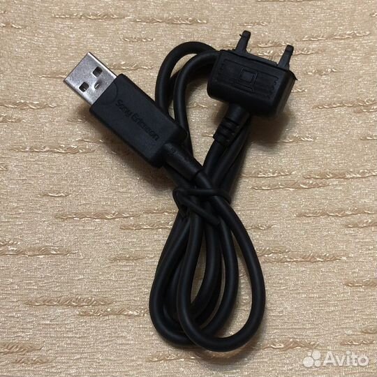 Кабель Sony Ericsson