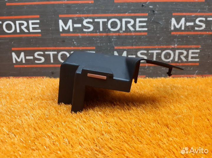 Накладка ремня безопасности задняя правая Bmw X3