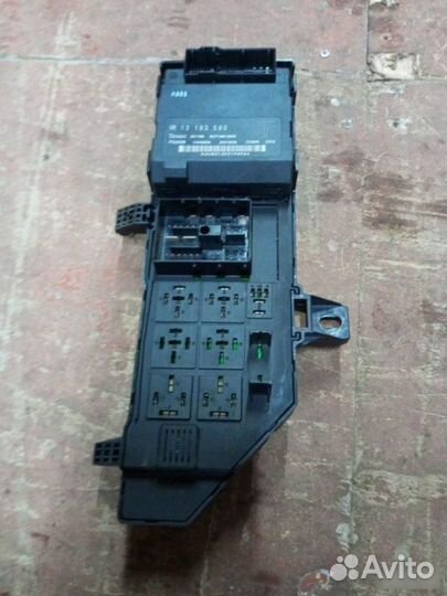 Блок предохранителей Opel Vectra C