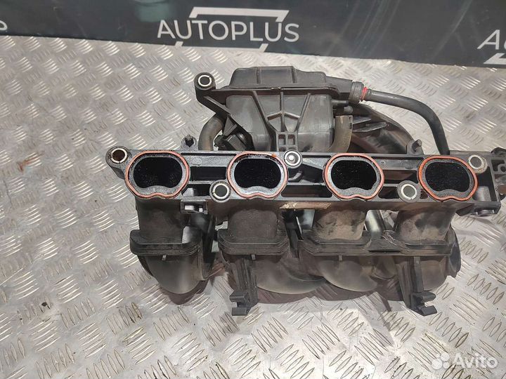Впускной коллектор Ford Focus 2 1.6 2004-2011