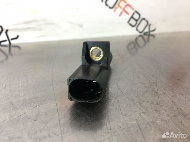 Датчик коленвала Mercedes C-Class W203 OM611 2.2