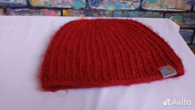 Женская шапка 