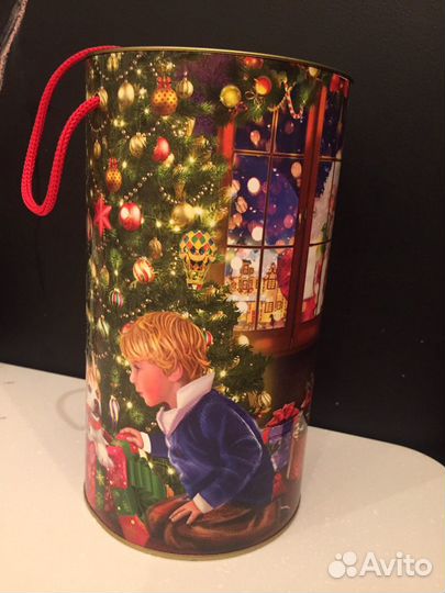 Подарочная коробка к новому году