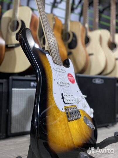 Fender squier bullet HSS Электрогитара новая