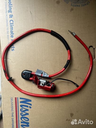 Плюсовой провод BMW 5 e60/e61