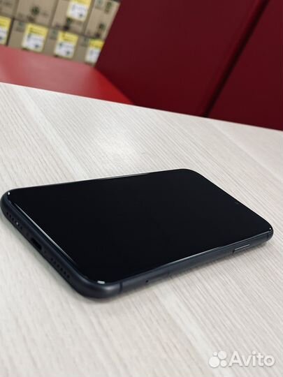 iPhone 11 128gb black
