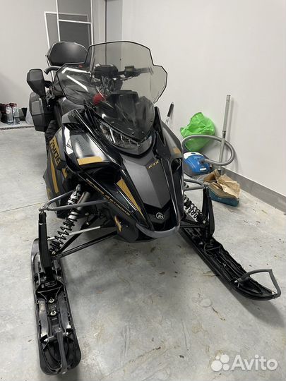 Yamaha Sidewinder S-TX GT 1.6