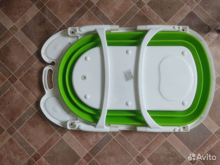 Детская ванночка для купания складная