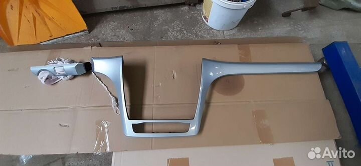 Накладка торпеды Skoda Yeti 2011