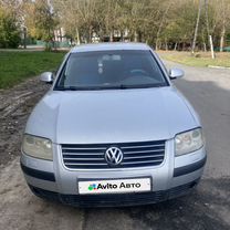 Volkswagen Passat 1.9 AT, 2004, 300 300 км, с пробегом, цена 400 000 руб.