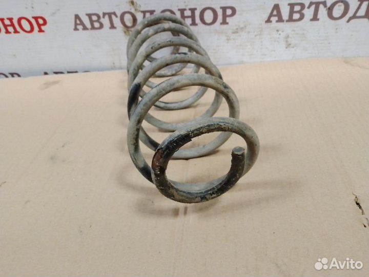 Пружина подвески задняя правая Ford Fusion 1.4