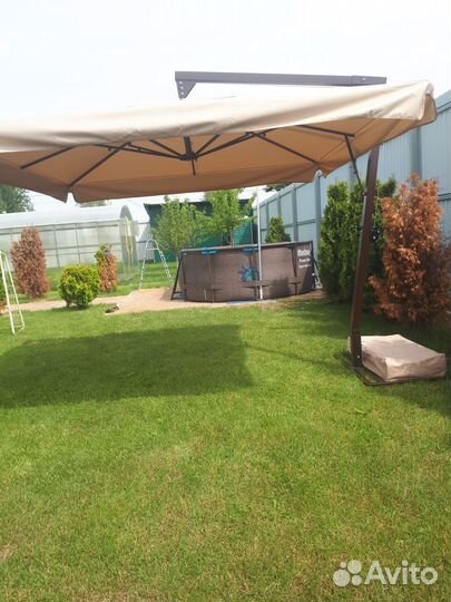 Зонт на боковой опоре 4х112