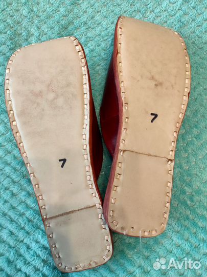 Кожаные тапочки женские, платок из Индии