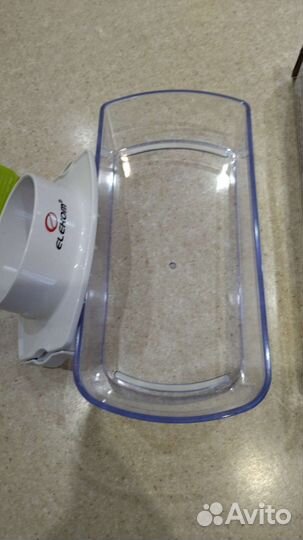 Кухонная тёрка-овощерезка