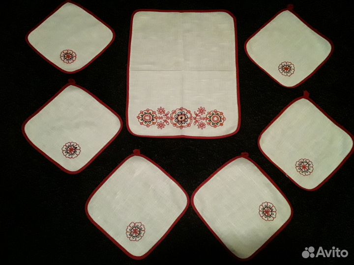 Набор столовые салфетки с вышивкой лен