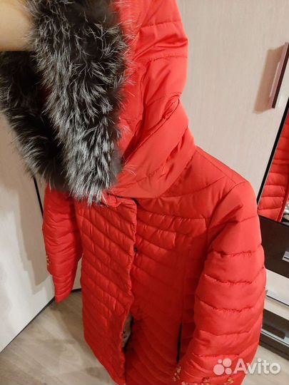 Пуховик женский