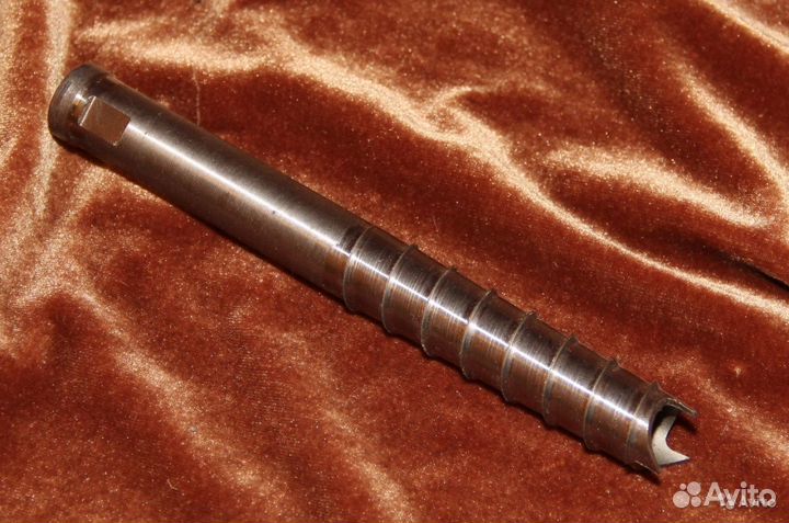 Альпинизм. Крючья скальные, ледовые. Стопперы